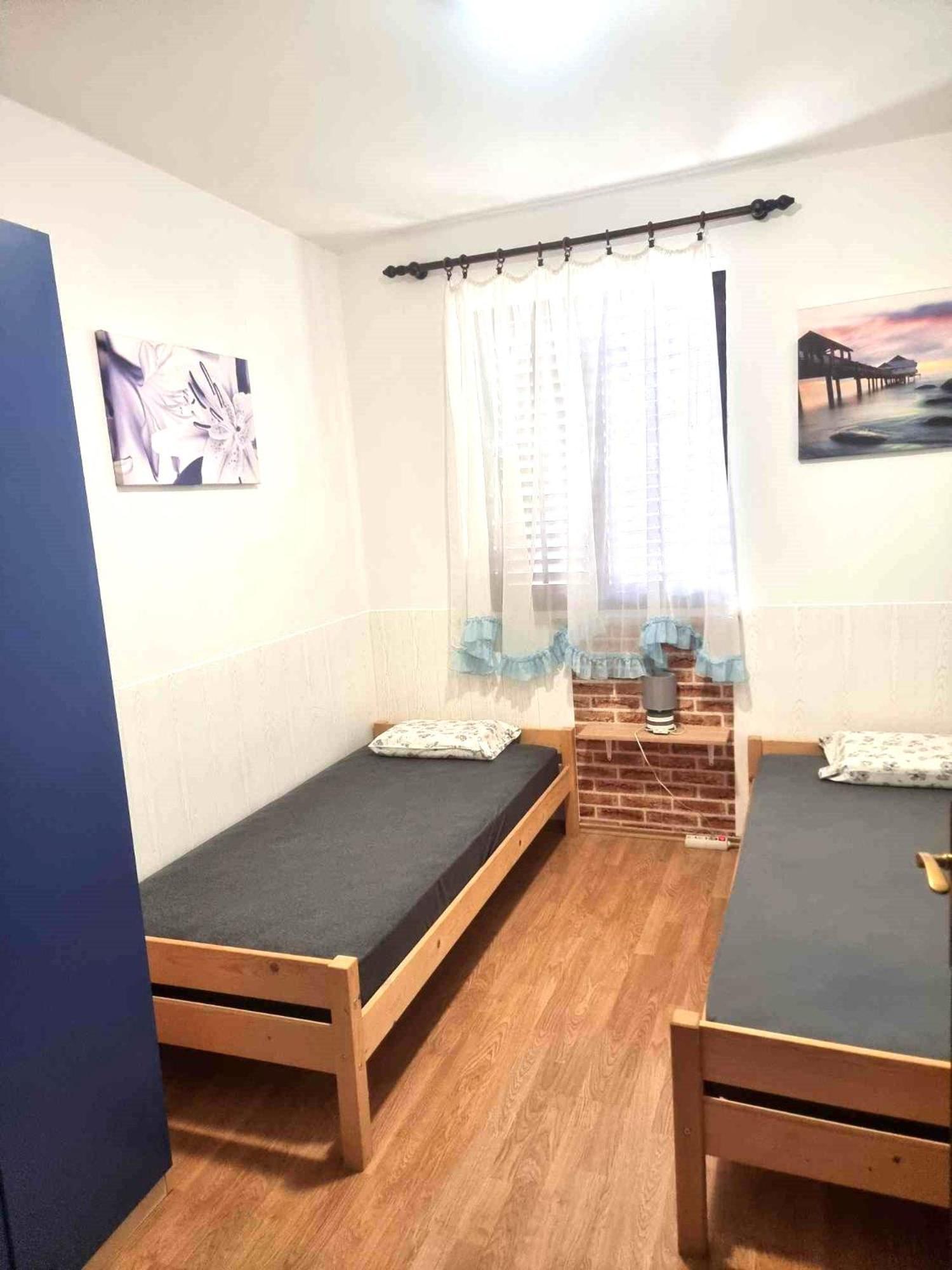 Apartman Din-Пула Экстерьер фото