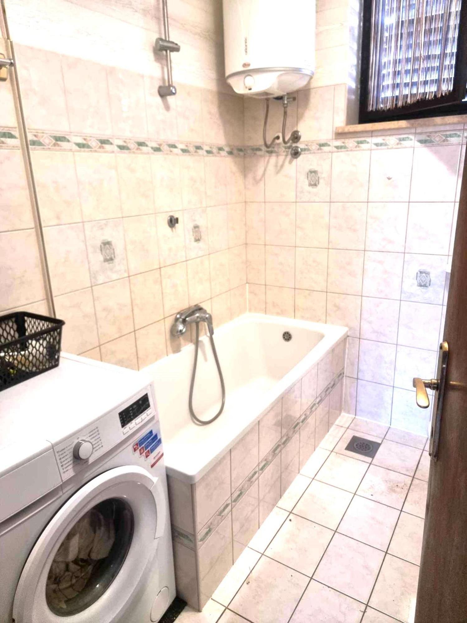 Apartman Din-Пула Экстерьер фото