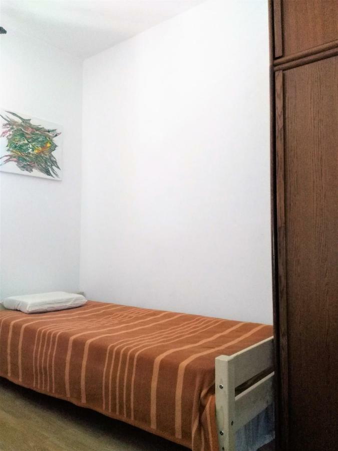 Apartman Din-Пула Экстерьер фото